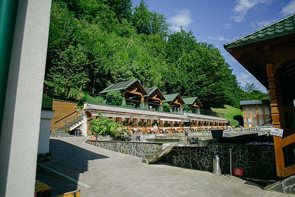 2407818 - Lostrita-1027